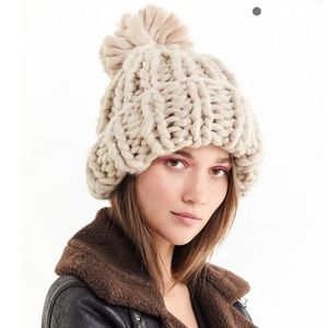 Cozy Chunky Knit Beanie 